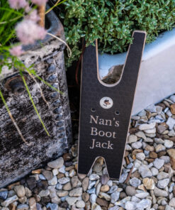 nan's boot jack