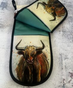 Highland cow gifts oven gloves dollyhotdogs